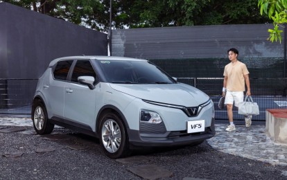 Sống trong ngõ nhỏ, người dùng chọn VF 5 vì 'dễ đi, đủ chỗ'